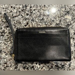 Women’s Fossil Wallet